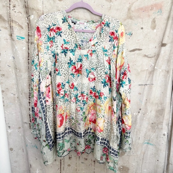 Johnny Was Anita Top - Picture 3 of 6